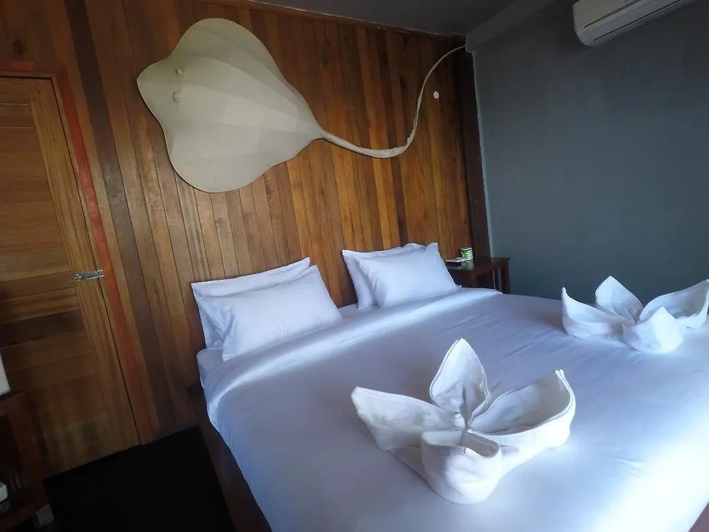 Ao Muong Beach Resort Ko Tao